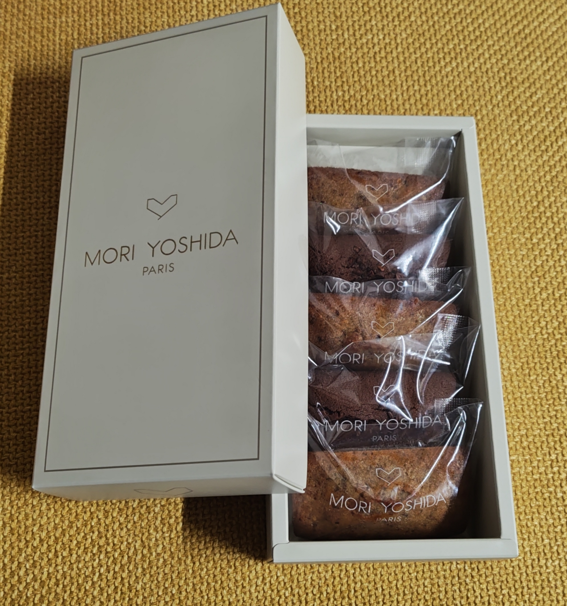 アムール・デュ・ショコラ 名古屋 モリヨシダ フィナンシェ