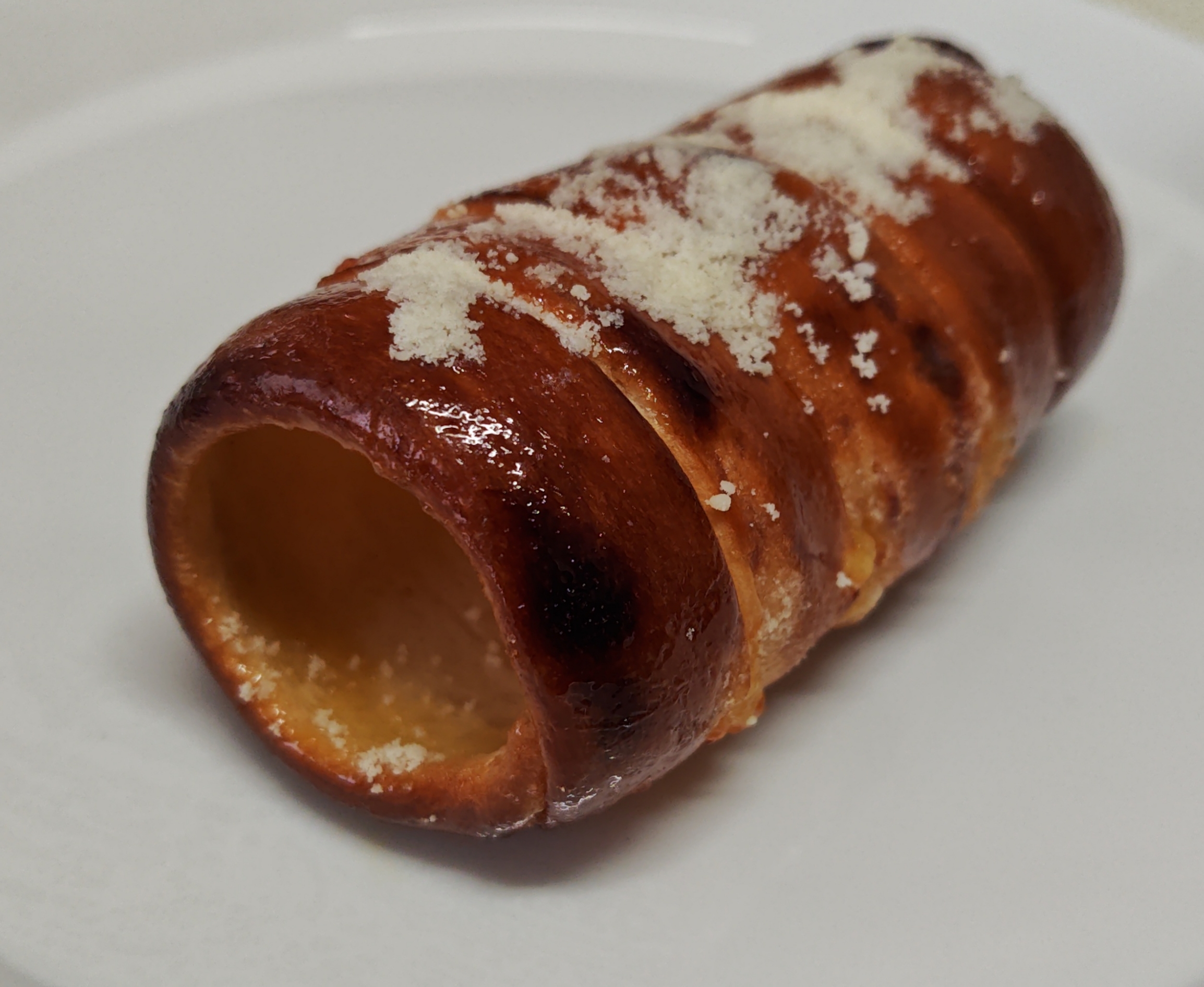 岡崎 ENTOTSU クルトシュカラーチ チーズシュガー